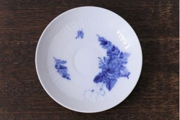 中古　ROYAL COPENHAGEN(ロイヤルコペンハーゲン)　ブルーフラワー　カーブ　コーヒーカップ&ソーサー(洋食器)2客セット