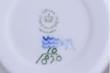 中古　ROYAL COPENHAGEN(ロイヤルコペンハーゲン)　ブルーフラワー　カーブ　コーヒーカップ&ソーサー(洋食器)3客セット