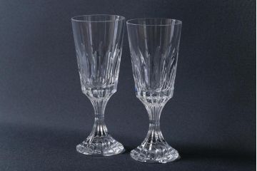 アンティーク雑貨　BACCARAT(バカラ)　アサス　洗練されたデザインが美しいワイングラス・小(酒器、洋食器)2客