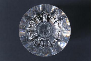 アンティーク雑貨　BACCARAT(バカラ)　アサス　洗練されたデザインが美しいワイングラス・中(酒器、洋食器)2客