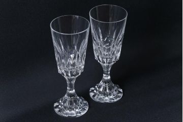 アンティーク雑貨　BACCARAT(バカラ)　アサス　洗練されたデザインが美しいワイングラス・中(酒器、洋食器)2客