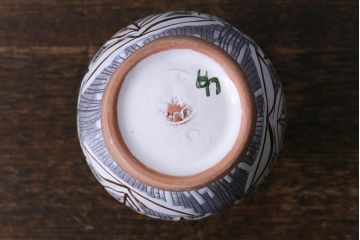 アンティーク雑貨　北欧ビンテージ　LAHOLM(ラホルム)　花の絵柄が可愛らしいフラワーベース(一輪挿し、花瓶)