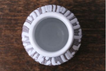 アンティーク雑貨　北欧ビンテージ　LAHOLM(ラホルム)　懐かしさのあるおしゃれなフラワーベース(花瓶)