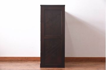 中古　伝統工芸軽井沢彫り　牡丹の意匠が目を引く上品なチェスト(衣装箪笥、タンス)
