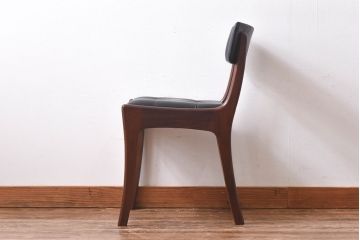 アンティーク家具　北欧・デンマーク　ボタン付きの黒のレザーが格好いいチェア(ダイニングチェア、椅子)(2)