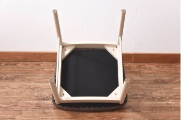 ヴィンテージ家具　北欧ビンテージ　ペイント　シャビーシックなクッションチェア(ダイニングチェア、椅子)(3)