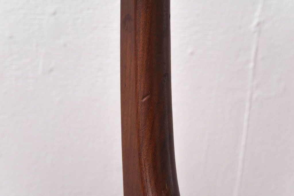 アンティーク家具　北欧・デンマーク　ボタン付きの黒のレザーが格好いいチェア(ダイニングチェア、椅子)(3)