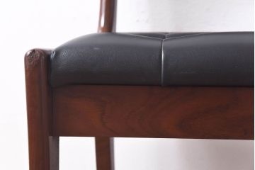 アンティーク家具　北欧・デンマーク　ボタン付きの黒のレザーが格好いいチェア(ダイニングチェア、椅子)(3)