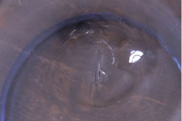 アンティーク雑貨　大正昭和初期　青いラインが魅力の吹きガラス金魚鉢