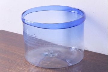 アンティーク雑貨　大正昭和初期　青いラインが魅力の吹きガラス金魚鉢