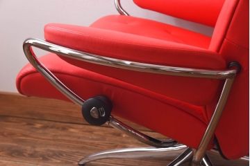中古　EKORNES(エコーネス)　ストレスレスメトロハイバックチェア・オットマン　トマト(定価合わせて約32万円)(2)