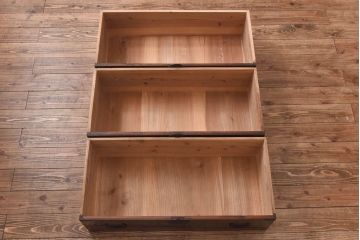 アンティーク家具　和製アンティーク　前面ケヤキ材　銅金具が印象的なからくり付き大川箪笥サイドボード(時代箪笥・キャビネット)