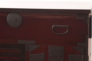 アンティーク家具　和製アンティーク　前面ケヤキ材　銅金具が印象的なからくり付き大川箪笥サイドボード(時代箪笥・キャビネット)