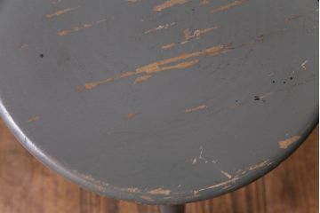 アンティーク家具　アンティーク　シャビーな風合いがおしゃれなペイントスツール(花台)