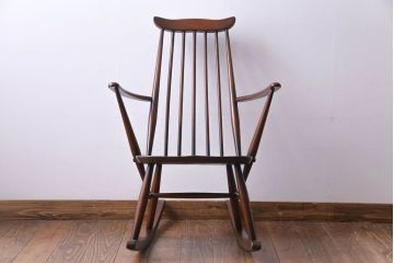 ヴィンテージ家具　イギリスビンテージ　ERCOL(アーコール)　ゴールドスミス・ロッキングチェア