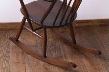 ヴィンテージ家具　イギリスビンテージ　ERCOL(アーコール)　ゴールドスミス・ロッキングチェア