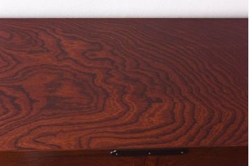 中古　桜木家具店製　本漆　岩谷堂箪笥　上質な和の雰囲気漂う鳴子型飾棚1号(収納棚)