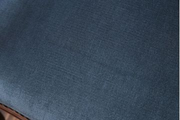 ビンテージ家具　ヨーロッパヴィンテージ　クラシカルなデザインが目を惹くロココ調アームチェア(サロンチェア、椅子)