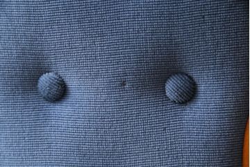 ビンテージ家具　ヨーロッパヴィンテージ　クラシカルなデザインが目を惹くロココ調アームチェア(サロンチェア、椅子)