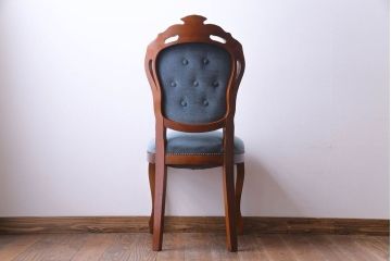 ビンテージ家具　ヨーロッパヴィンテージ　クラシカルなデザインが目を惹くロココ調ダイニングチェア(サロンチェア、椅子)(1)