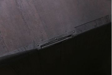 レトロ家具　昭和レトロ　リメイク　脚付き　古い桐材とモールガラスの味わいが魅力的な箪笥ローボード(リビングボード、戸棚、収納棚、桐箪笥、桐たんす)