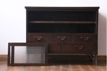レトロ家具　和製アンティーク　ダイヤガラス入り　レトロな空間にも馴染むリメイク箪笥ローボード(ローチェスト、収納棚)