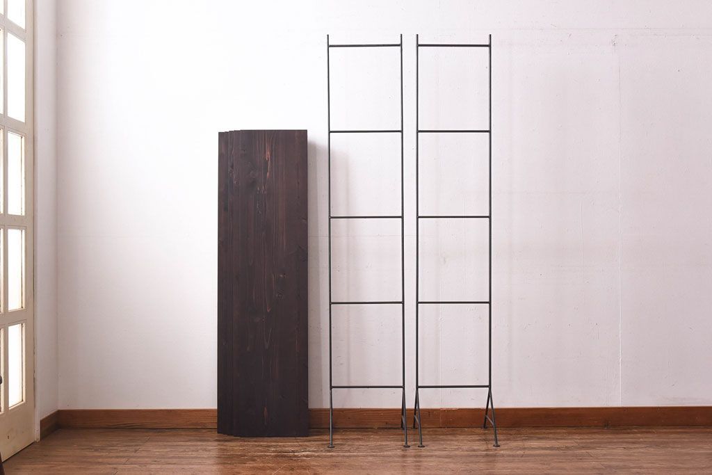 ラフジュ工房オリジナル ディスプレイに活躍する薄型アイアンラック【小】(陳列棚、飾り棚)