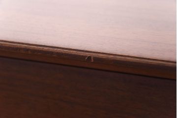 北欧家具　ヴィンテージ　チーク材　リングの取っ手が個性的なサイドボード(リビングボード、サイドキャビネット、ビンテージ)