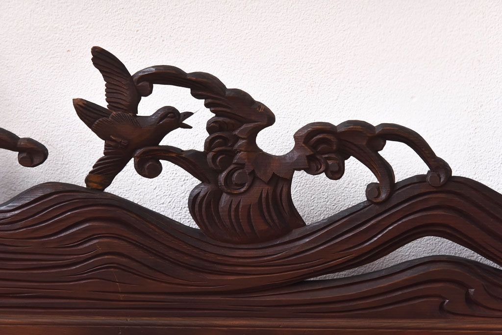 リメイク品 躍動感のある彫りが美しい欄間のガラステーブル(サイドテーブル、コンソールテーブル)