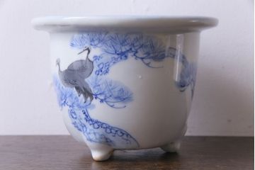 アンティーク雑貨　和製アンティーク　松に鶴(鶴松)　渋さのある小振りな盆栽鉢(植木鉢)
