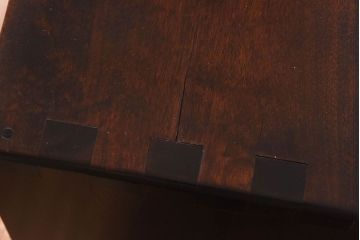 中古　松本民芸家具　モダンな雰囲気の90型茶タンス(サイドボード、戸棚)(定価約35万6千円)