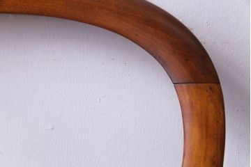 アンティーク家具　イギリスアンティーク　細身の脚がおしゃれなバルーンバックチェア(ダイニングチェア、椅子)(1)