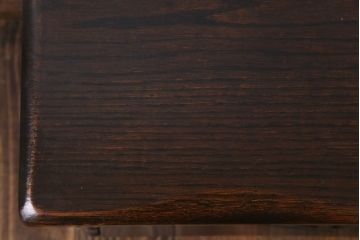 ヴィンテージ家具　イギリスビンテージ　オーク材　彫刻が上品な収納付きスツール(チェア、ベンチ、椅子)