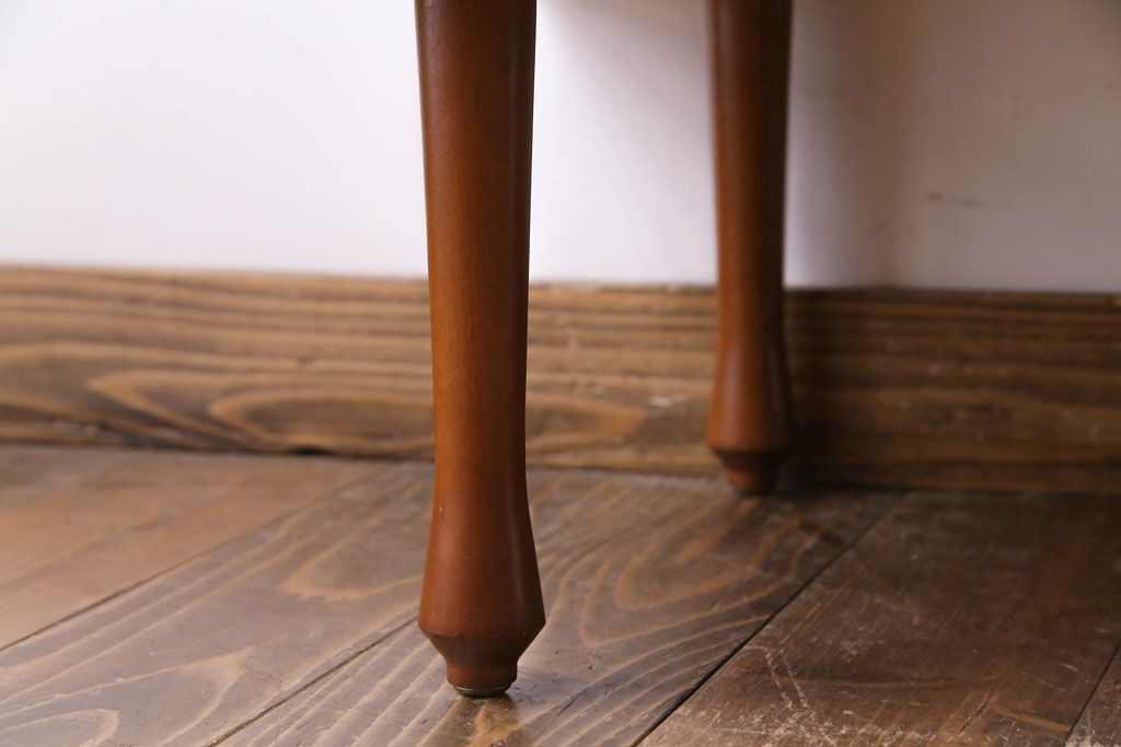 ヴィンテージ家具　北欧ビンテージ　AVALON　モダンな雰囲気のサイドチェスト(サイドボード)