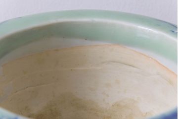 アンティーク雑貨　和製アンティーク　梅の図　渋さのある青磁盆栽鉢(植木鉢)