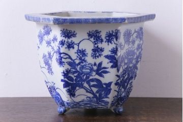 アンティーク雑貨　和製アンティーク　様々な草花が描かれた上品な六角植木鉢