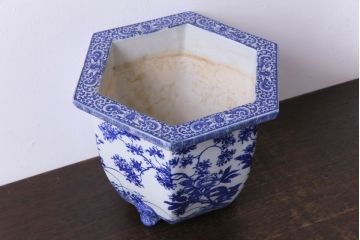 アンティーク雑貨　和製アンティーク　様々な草花が描かれた上品な六角植木鉢