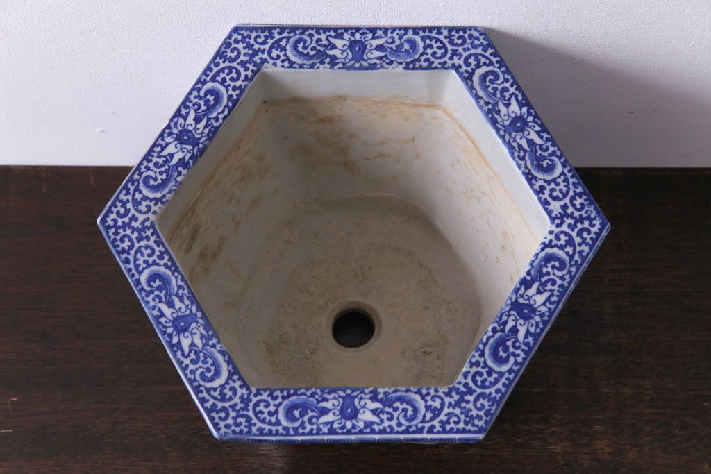 アンティーク雑貨　和製アンティーク　様々な草花が描かれた上品な六角植木鉢