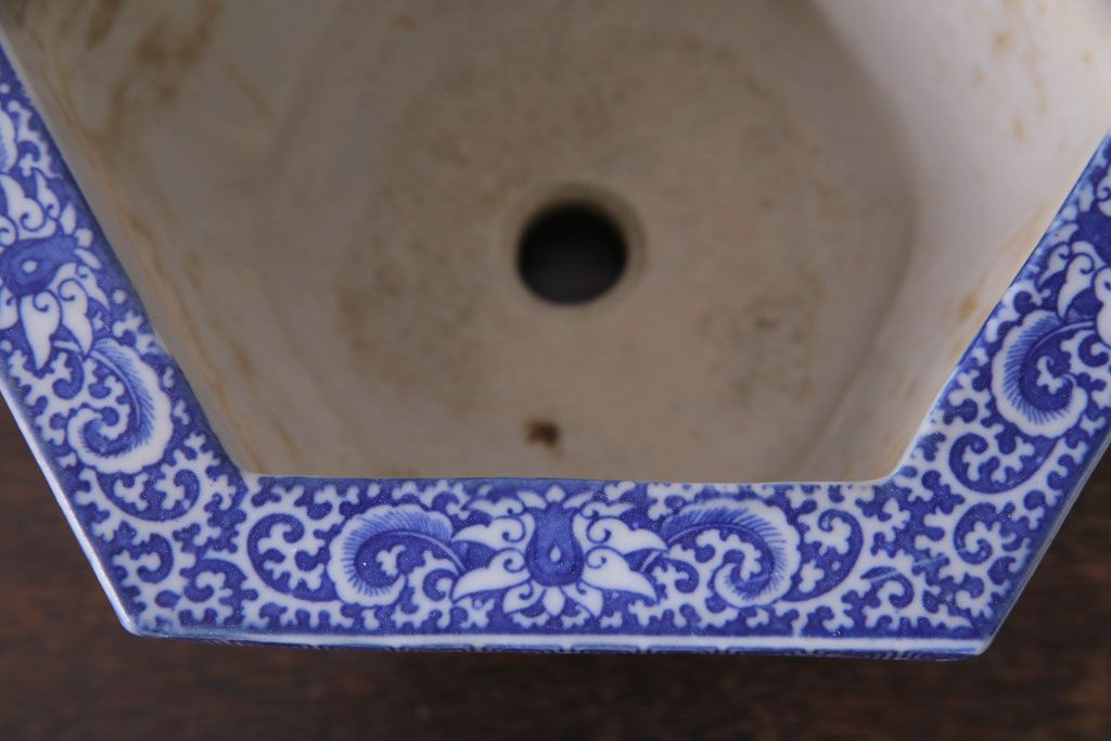 アンティーク雑貨　和製アンティーク　様々な草花が描かれた上品な六角植木鉢