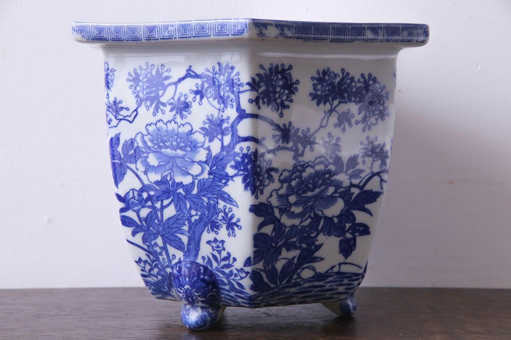 アンティーク雑貨　和製アンティーク　様々な草花が描かれた上品な六角植木鉢