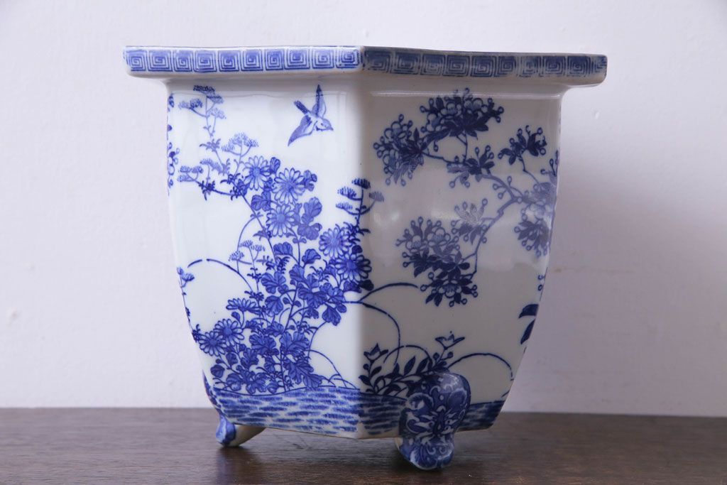 アンティーク雑貨　和製アンティーク　様々な草花が描かれた上品な六角植木鉢