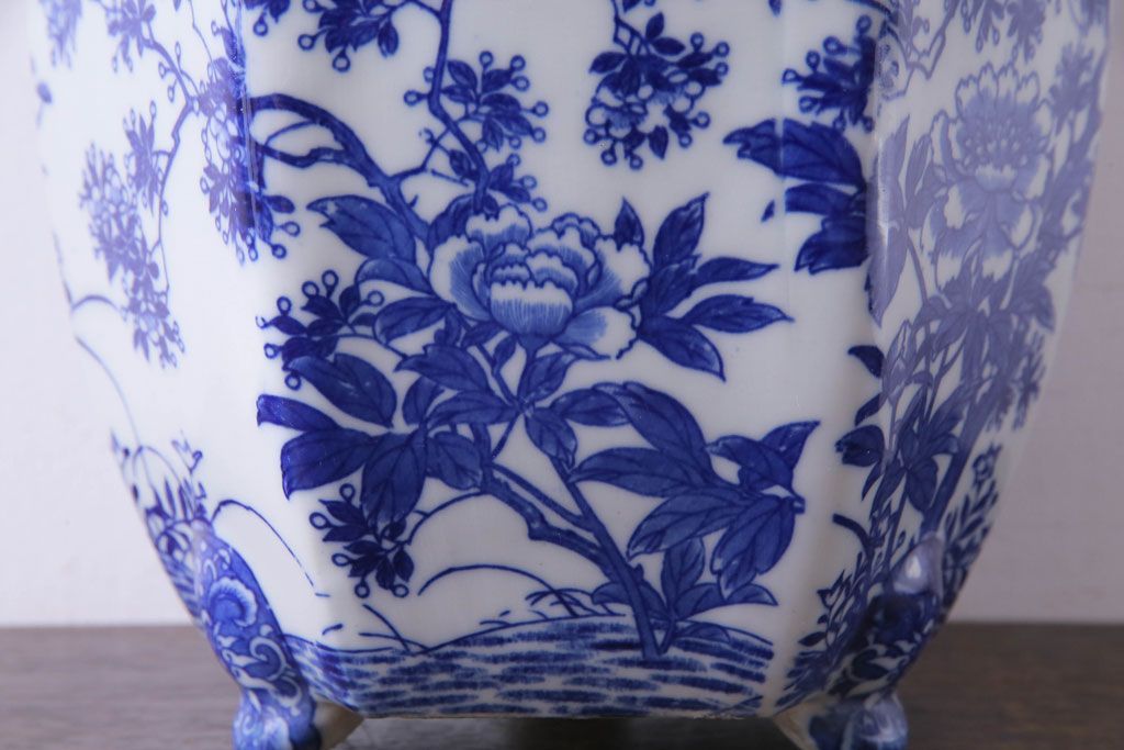 アンティーク雑貨　和製アンティーク　様々な草花が描かれた上品な六角植木鉢