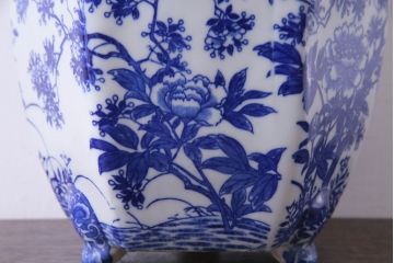 アンティーク雑貨　和製アンティーク　様々な草花が描かれた上品な六角植木鉢