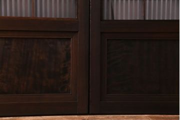 和製アンティーク　板ガラス裏障子留め　凝った作りの腰板が魅力の花ガラス入り格子戸(ガラス帯戸、仕切り戸、引き戸、建具)4枚組