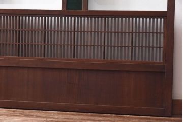 昭和中期　幅広!　板ガラス裏障子留め　色ガラスがアクセントのガラス入り格子戸(ガラス帯戸、引き戸、建具)2枚組(1)
