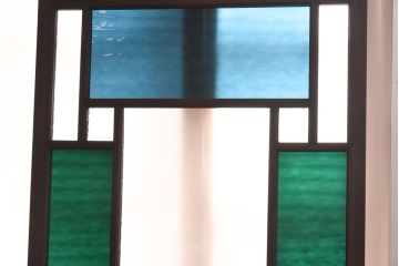 ラフジュ工房オリジナル　深い色味のガラスがレトロな雰囲気を漂わせる引き戸(ガラス戸、建具)2枚セット