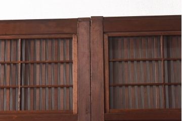 昭和中期　幅広!　板ガラス裏障子留め　色ガラスがアクセントのガラス入り格子戸(ガラス帯戸、引き戸、建具)2枚組