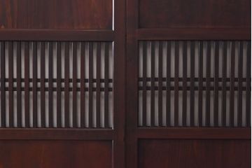和製アンティーク　杉材　武骨な雰囲気の漂う格子帯戸(板戸、格子戸、引き戸、建具)4枚組