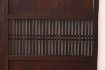和製アンティーク　杉材　武骨な雰囲気の漂う格子帯戸(板戸、格子戸、引き戸、建具)4枚組