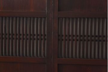 和製アンティーク　杉材　武骨な雰囲気の漂う格子帯戸(板戸、格子戸、引き戸、建具)4枚組